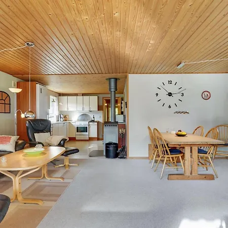 Holiday home Aswaldi - 3-5km From The Sea By Interhome Blavand